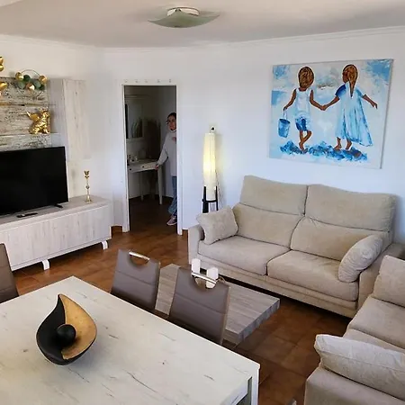 Tavernes House